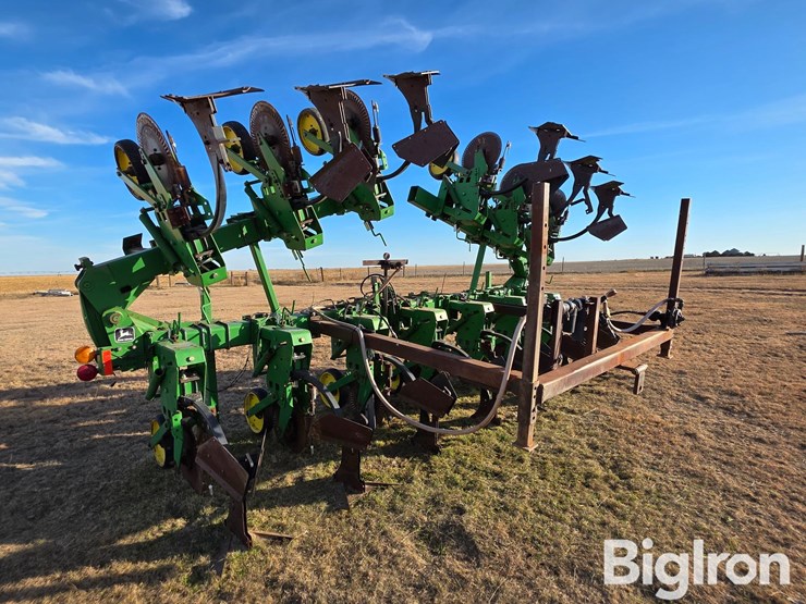 john-deere-886-image-8