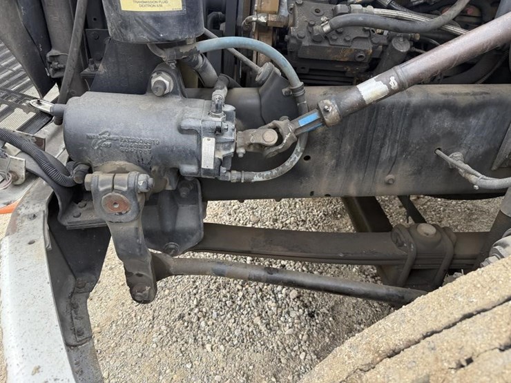 2001-caterpillar-3126-image-38