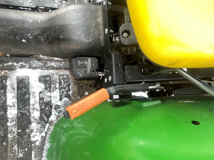 john-deere-3025e-image-27