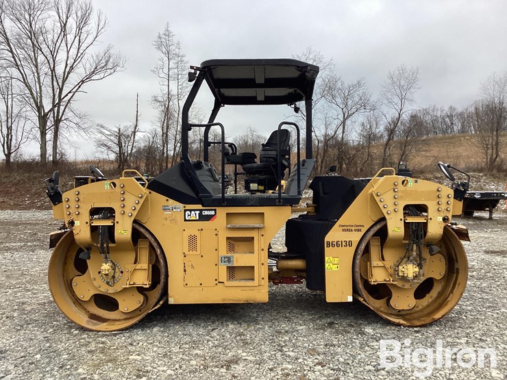 caterpillar-cb66b-image-8