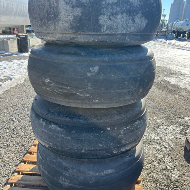 Implement Tires and Wheels (LT1486)