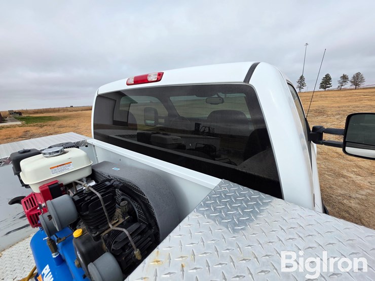 chevrolet-silverado-3500-image-19