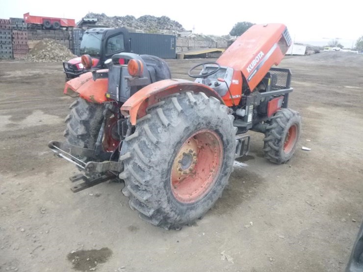 kubota-m8200-image-3