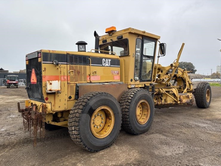 2006-caterpillar-143h-image-3