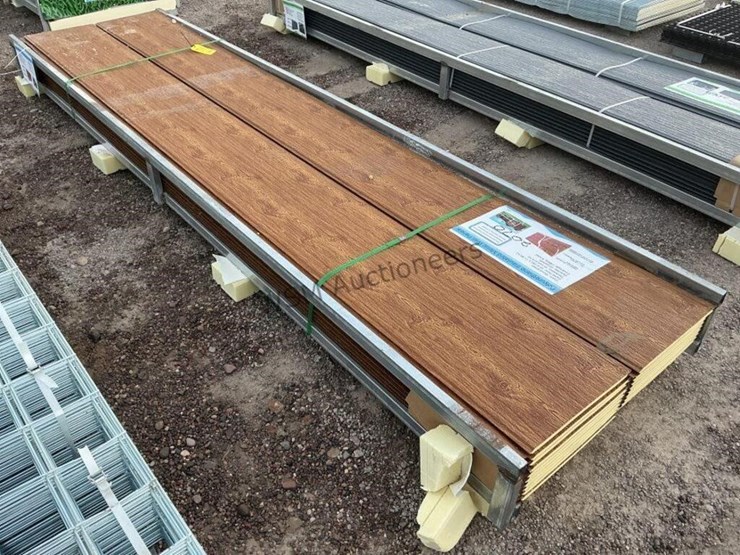 (20)-polyurethane-insulated-wall-panels-image-3