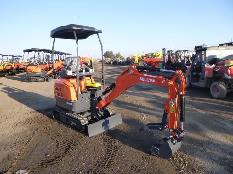 2025-sdlanch-sdle18p-hydraulic-excavator-image-2