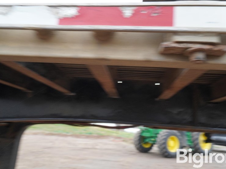 2014-transcraft-tri/a-drop-deck-trailer-w/ramps-image-17