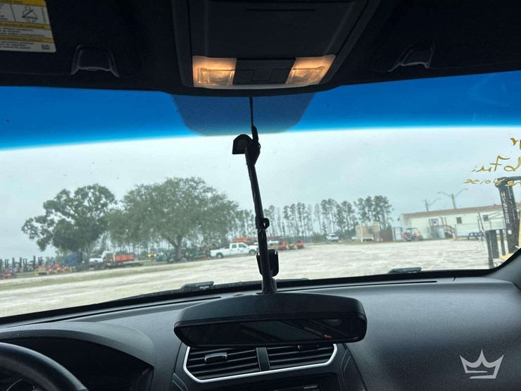 2016-ford-explorer-4wd-xlt-suv-image-17