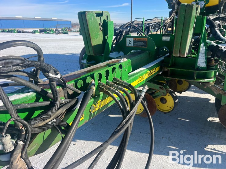 john-deere-1770nt-ccs-image-11