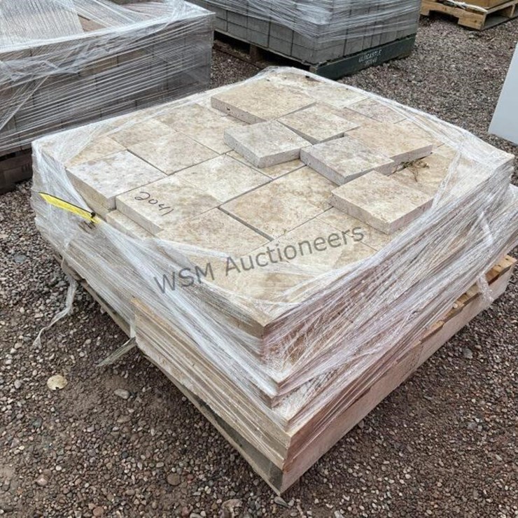 PALLET OF TRAVERTINE PAVERS