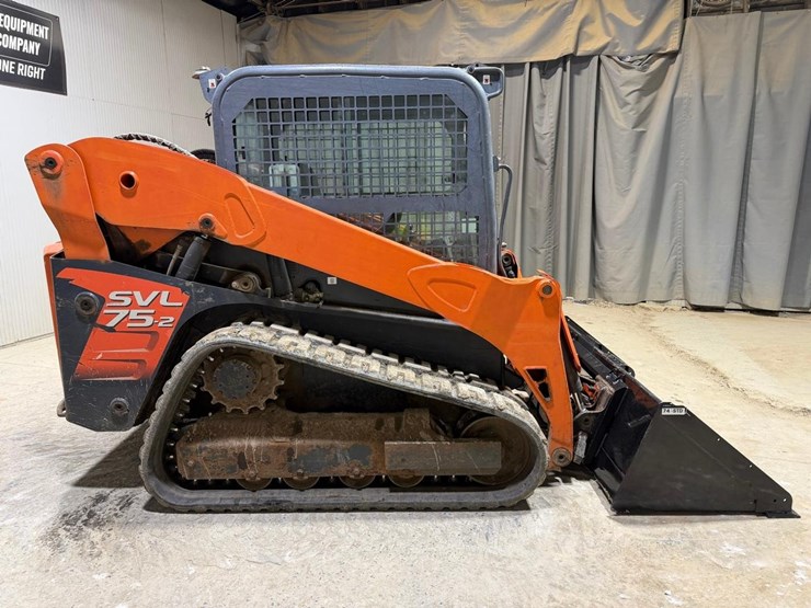 kubota-svl75-2-image-6