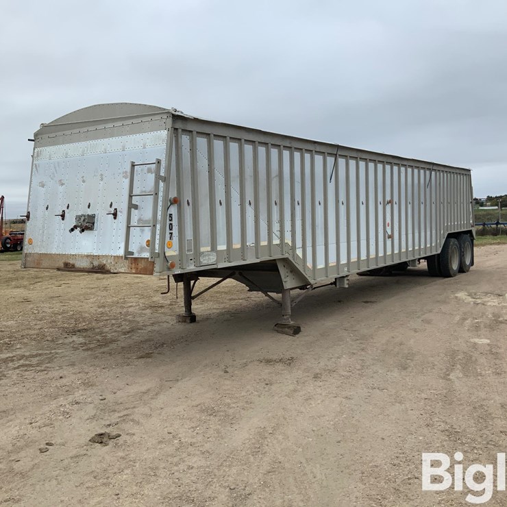 1985 CORNHUSKER Grain