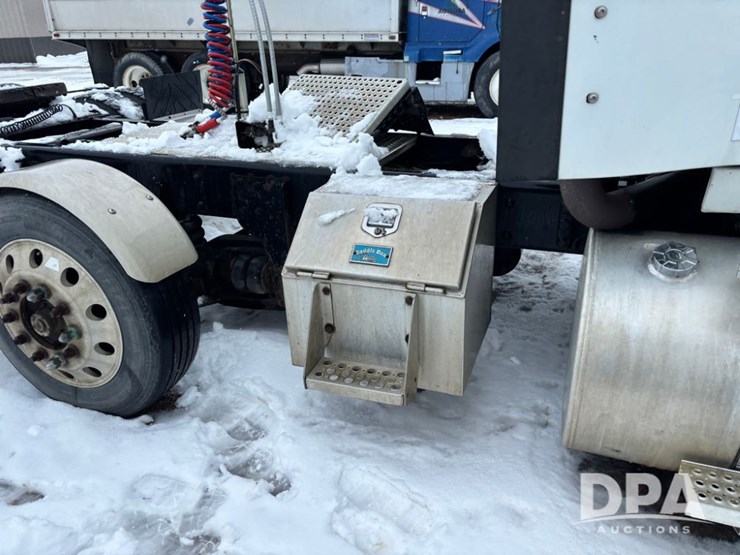 2012-international-prostar-image-45