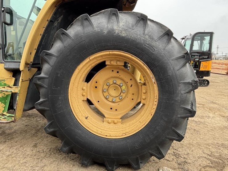 john-deere-6410-image-19