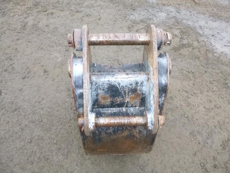 caterpillar-18-image-6