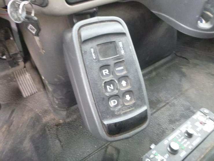 2010-international-durastar-4400-image-12