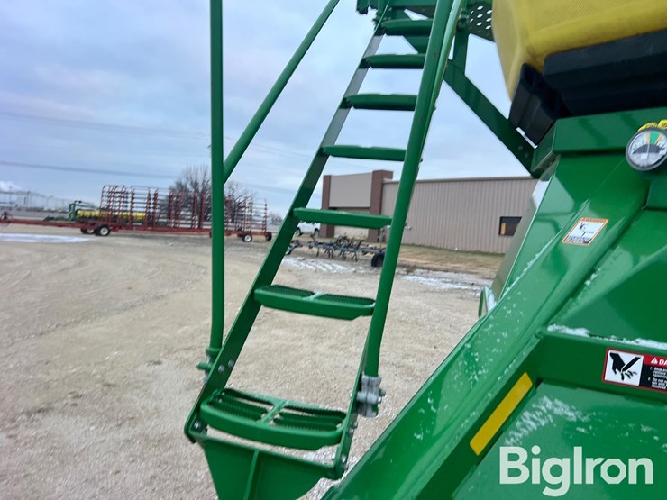 john-deere-1890-image-10