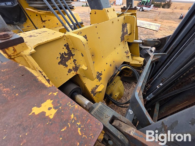 caterpillar-r80-image-12