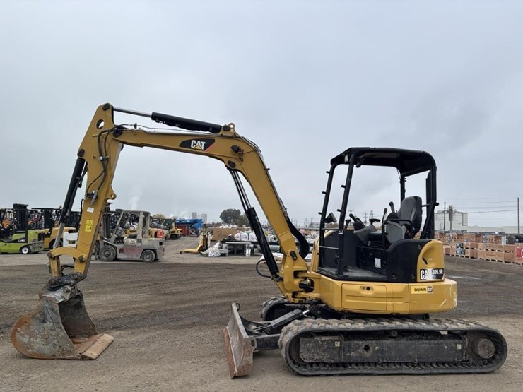 caterpillar-305.5e2-cr-image-5