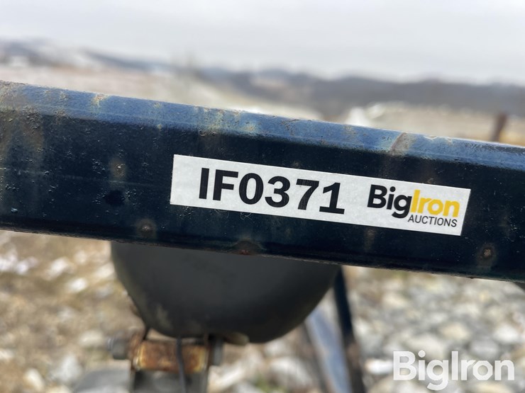 pickup-headache-rack-image-13