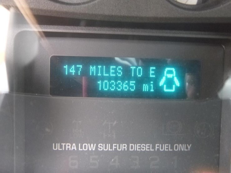 2016-ford-f650-xlt-image-27