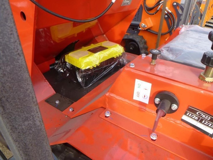 2025-agt-sda-140t-skid-steer-track-loader-image-14