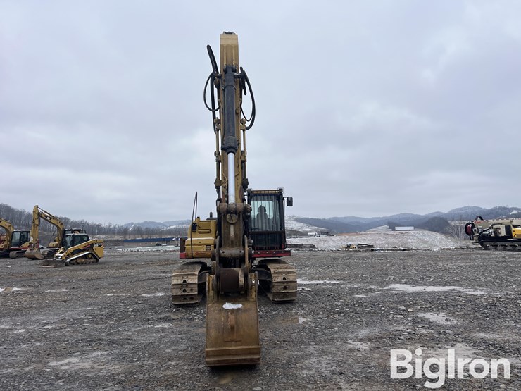 2008-caterpillar-320d-image-2