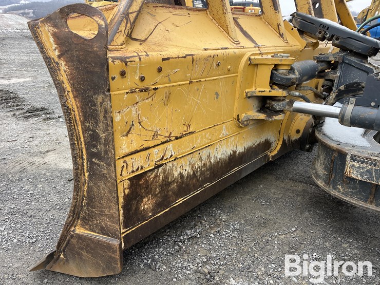 2014-deere-700k-lgp-image-17