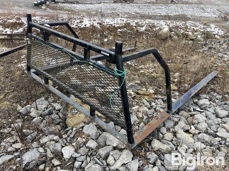 pickup-headache-rack-image-1