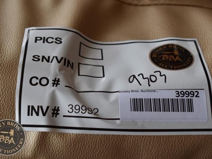 future-massage-chair-40745-image-6