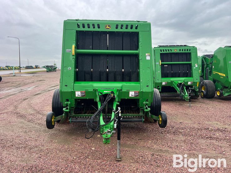 john-deere-560r-image-2