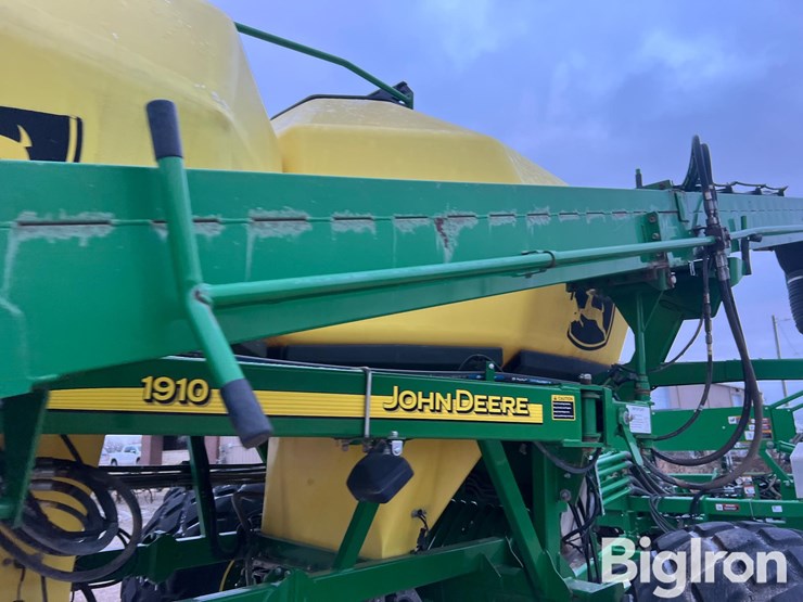 john-deere-1890-image-17