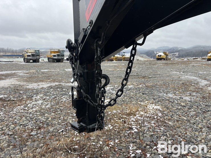 2024-stryker-gooseneck-40’-t/a-flatbed-trailer-image-7