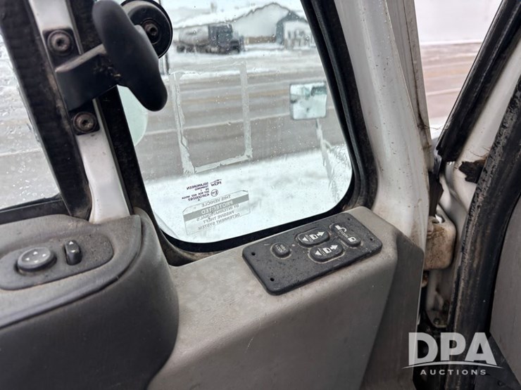 2012-international-prostar-image-63