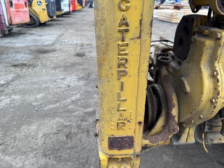 caterpillar-d2-image-21