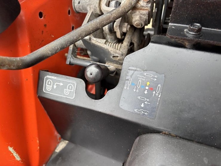 kubota-b2301-image-34