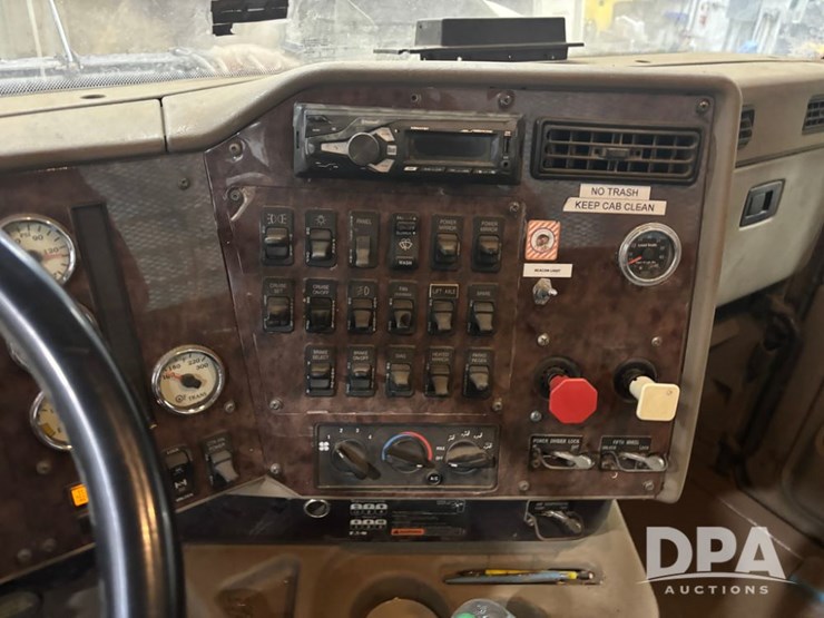 international-9900i-image-63