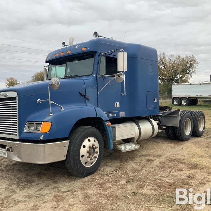 1999 FREIGHTLINER FLD112