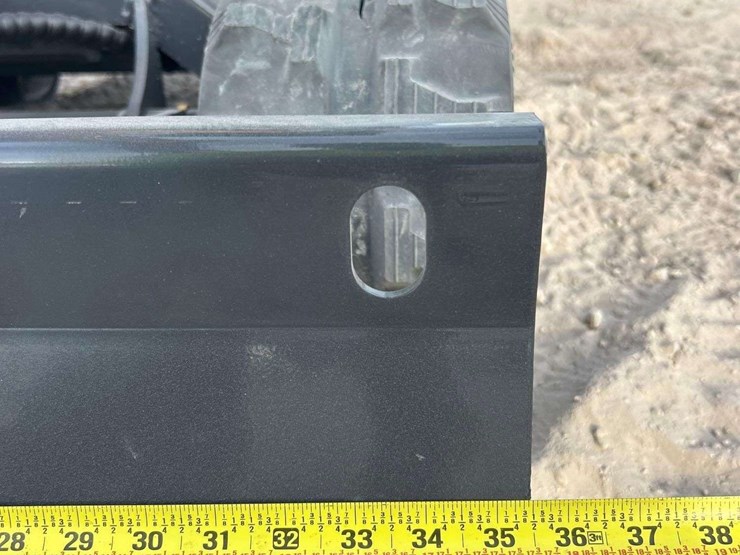 unused-2025-cfg-industrial-mx12rx-mini-excavator-image-14