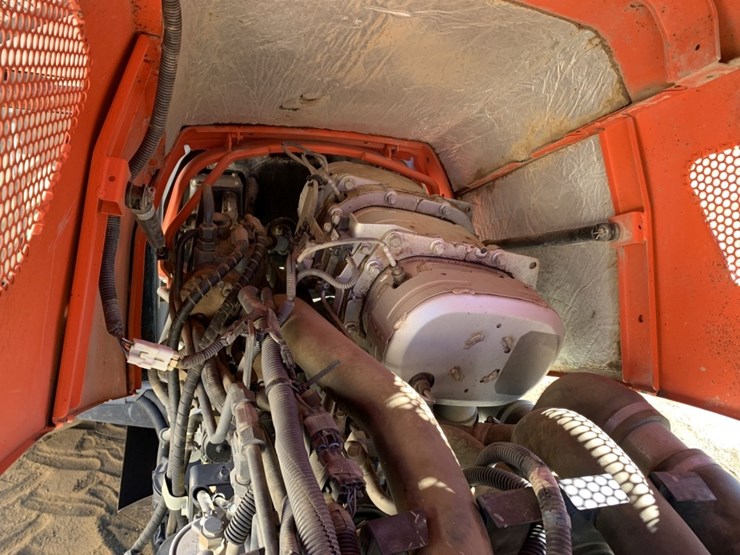 kubota-m9960-image-10