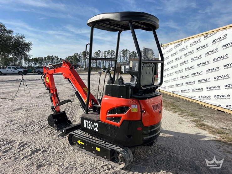 2025-cfg-industrial-nt20-cz-mini-excavator-image-4