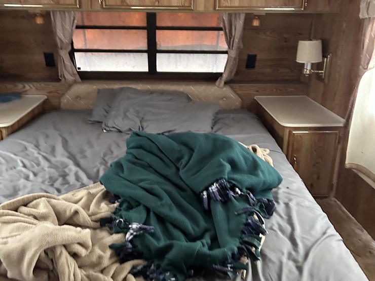 starcraft-5th-wheel-image-43