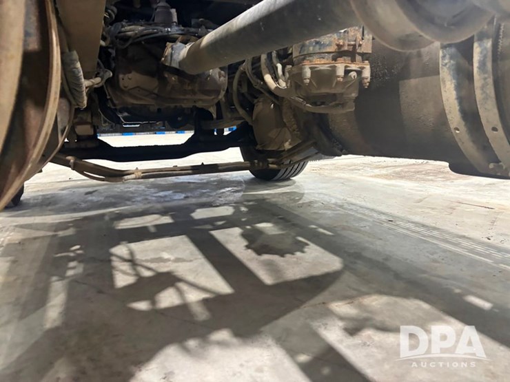 1993-mack-ch613-image-33