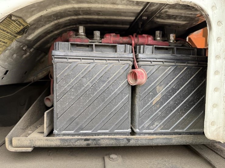 2001-caterpillar-3126-image-26