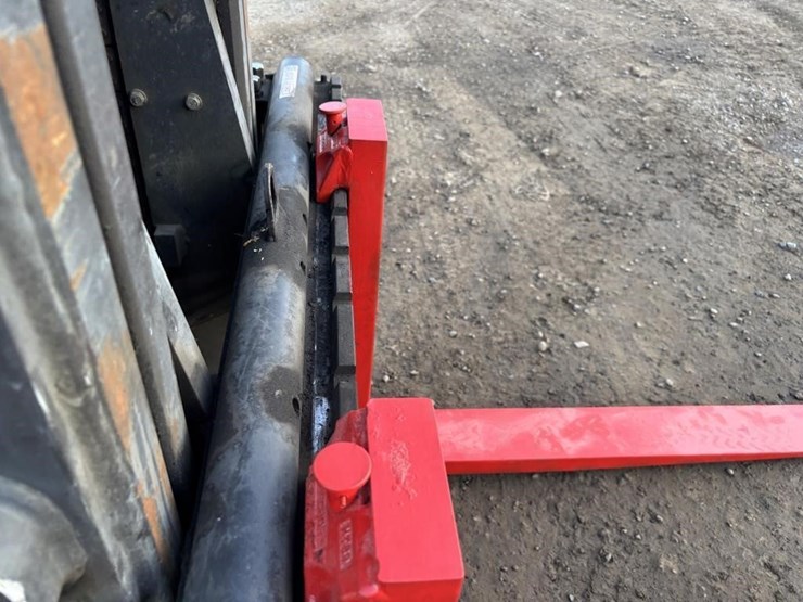 caterpillar-gc35k-image-12