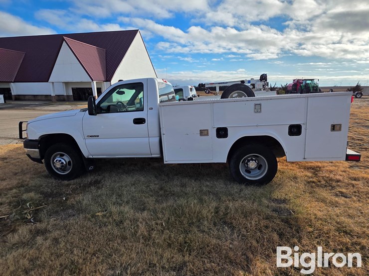 chevrolet-silverado-3500-image-8