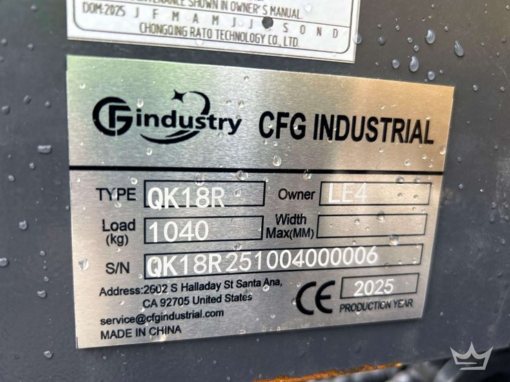 2025-cfg-industrial-qk18r-mini-excavator-image-5