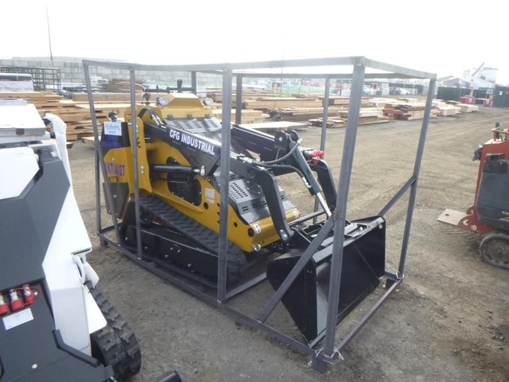 2025-cfg-kkt-(a)27-skid-steer-track-loader-image-2