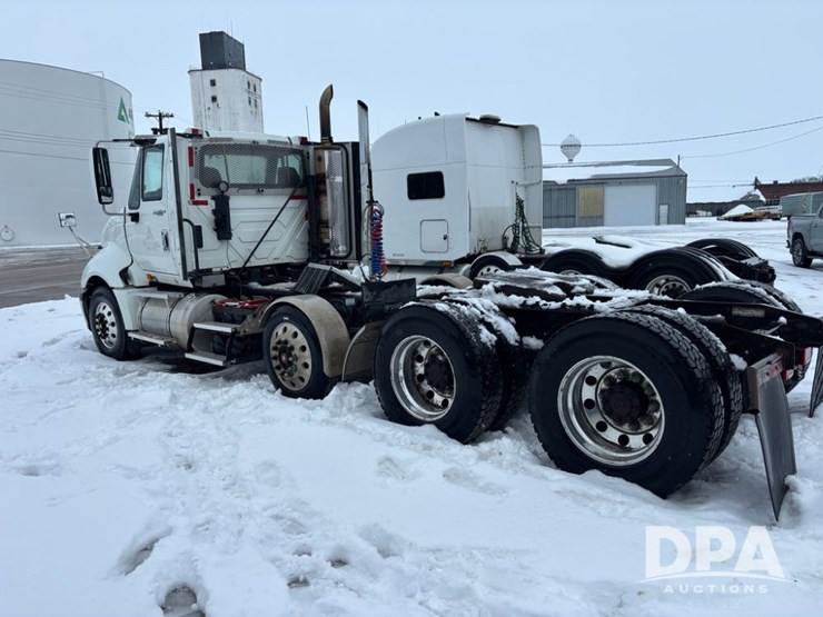 2012-international-prostar-image-5