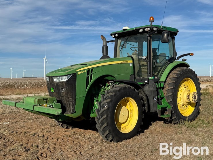 john-deere-8320r-image-1